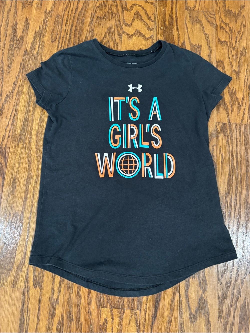 Under Armour, Girls', ‘It's A Girl's World' Graphic Tee, Black, Size Medium
